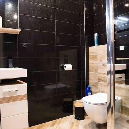 La Cour Du Faubourg 2 * Страсбург