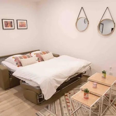 La Cour Du Faubourg 2 שטרסבורג