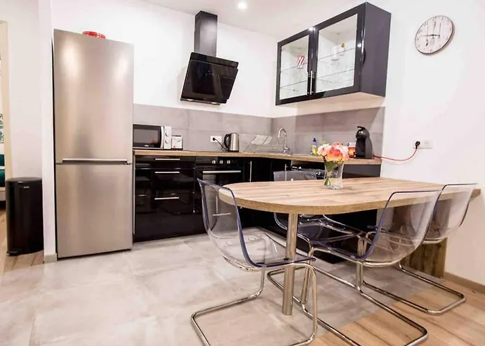 Appartement La Cour Du Faubourg 2